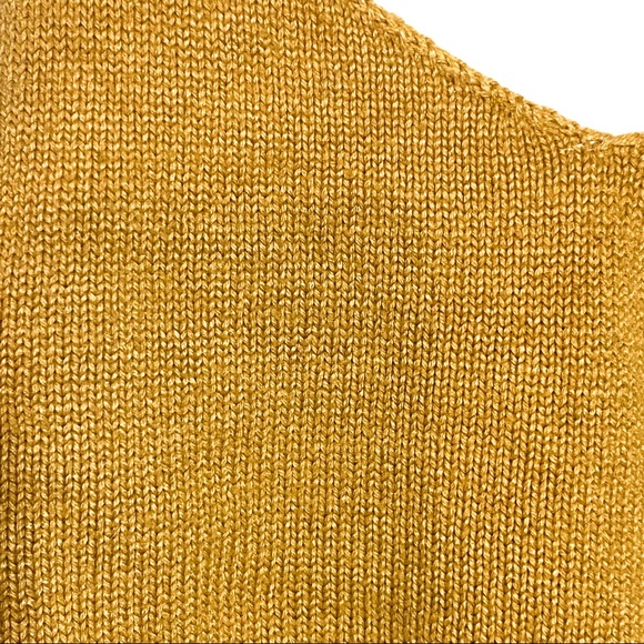 Mustard Knitted Crop Top Women’s Small Active USA - Picture 3 of 4
